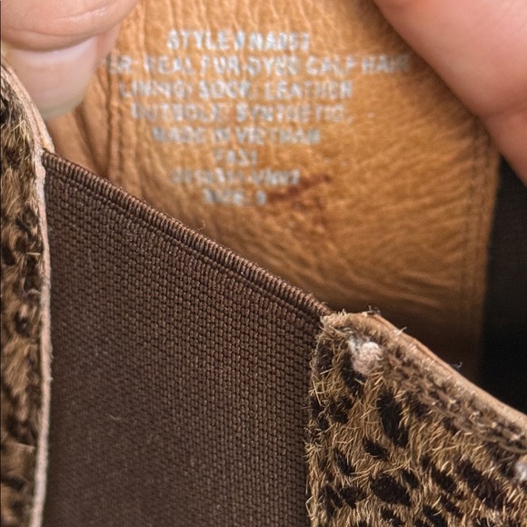 Madewell Leopard Print Ankle Boots (size 9) - Picture 13 of 17